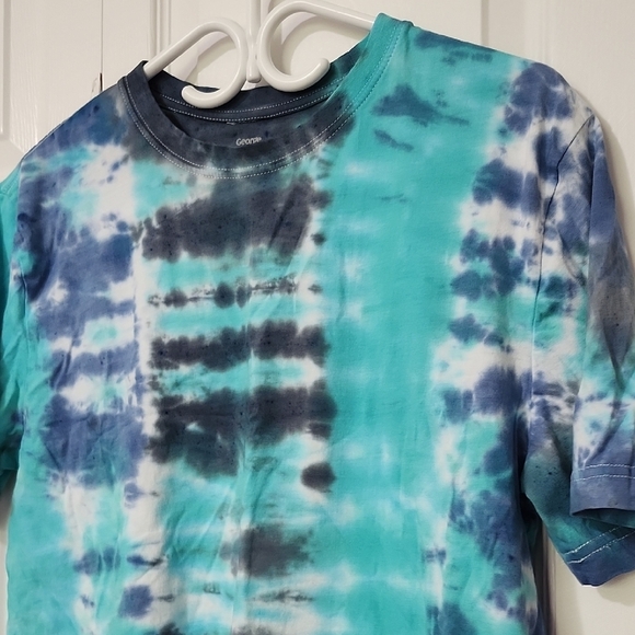 Handmade Tie-Dye Shirt in Blue and Black - Picture 4 of 4